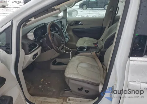 2017 Chrysler Pacifica Touring L из США, поврежденный, VIN 2C4RC1BG8HR691939